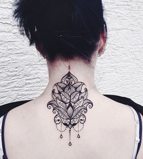 Gorgeous back tattoo by Jessica Svartvit