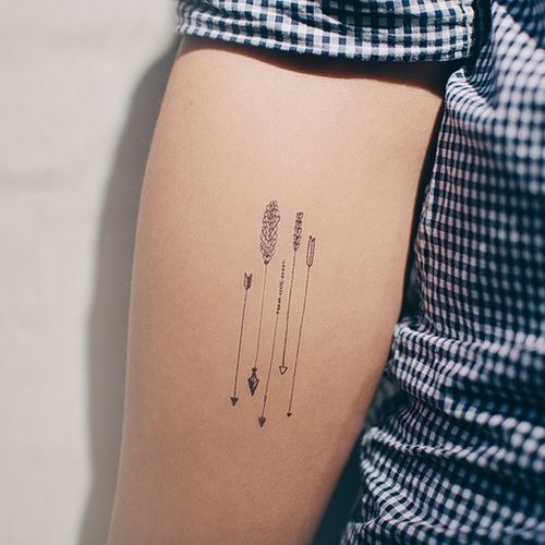 Great anchor’s tiny tattoo