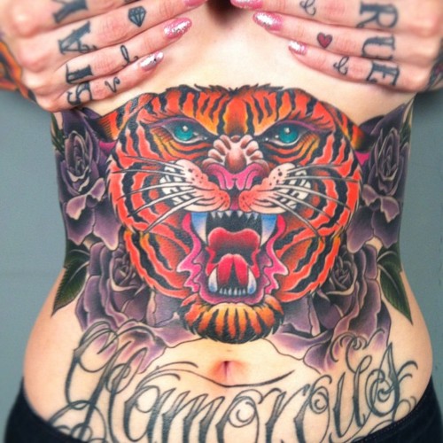 Incredible tiger stomach tattoo