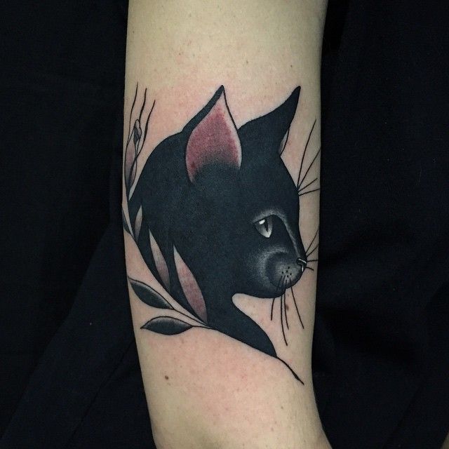 Lovely cat tattoo design