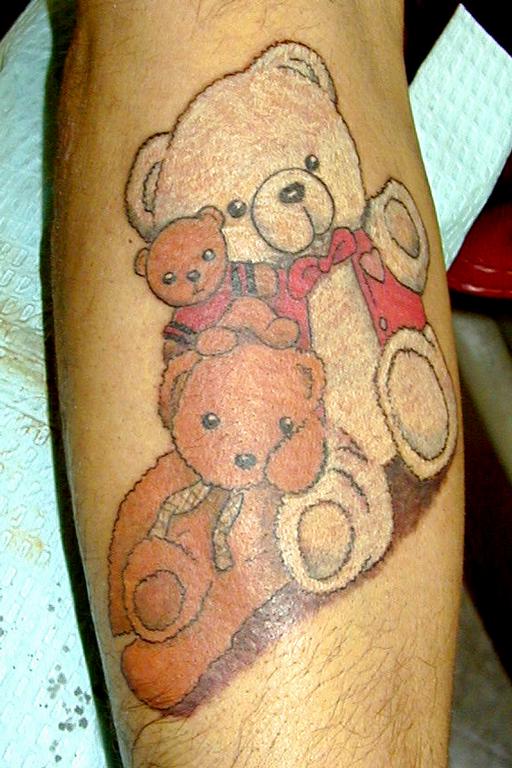 Lovely  teddy bear tattoo