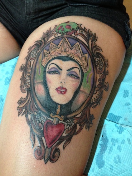 Maleficient frame leg tattoo