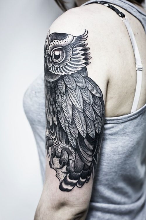 Nice owl tattoo by Pepe Vicio