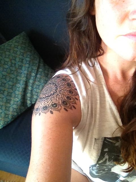 Pretty girl’s mandala tattoo