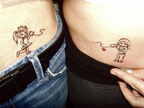 Small girl’s telephone tattoo