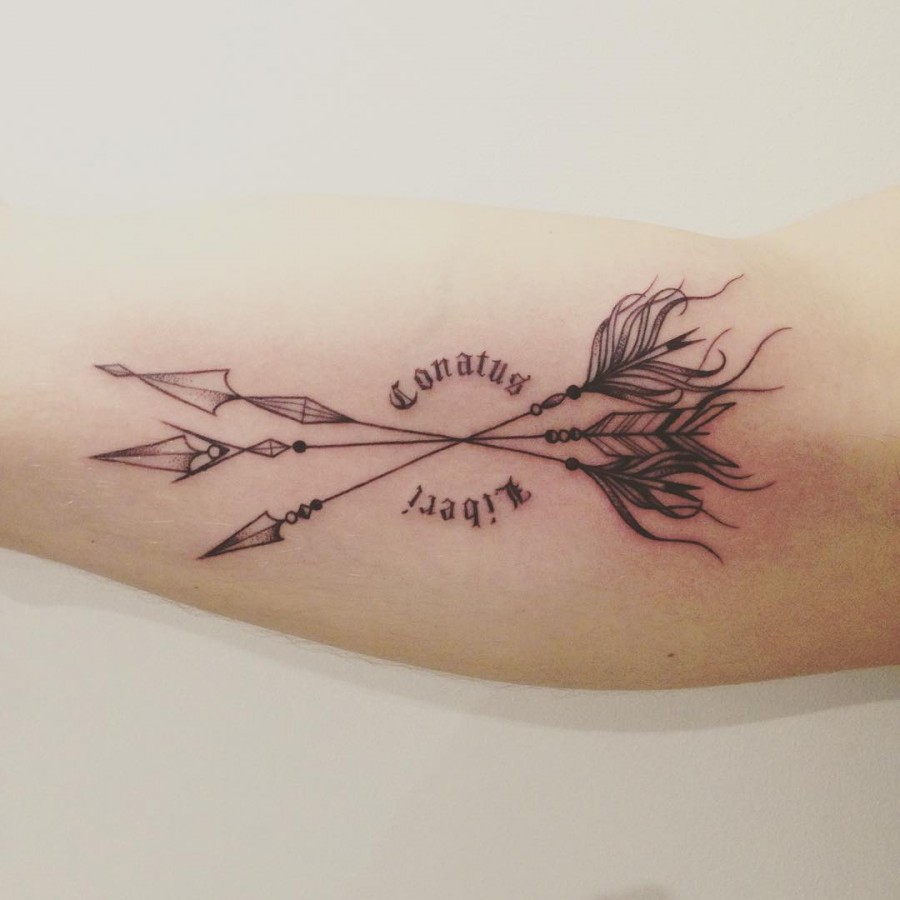 supakitch-bleunoir-strive-for-freedom-blackwork-tattoo