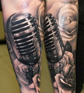 Vintage microphone tattoo by Riccardo Cassese