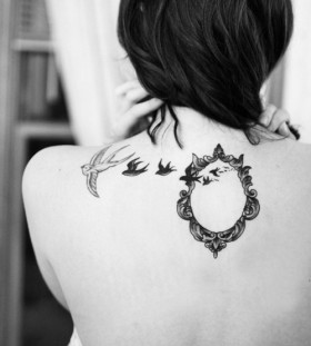 Wonderful frame and birds tattoo