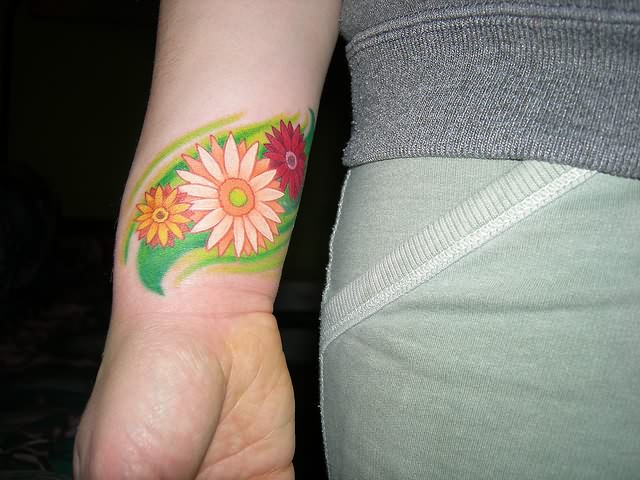 Cool Daisy in Green Bird Silhouette Tattoo