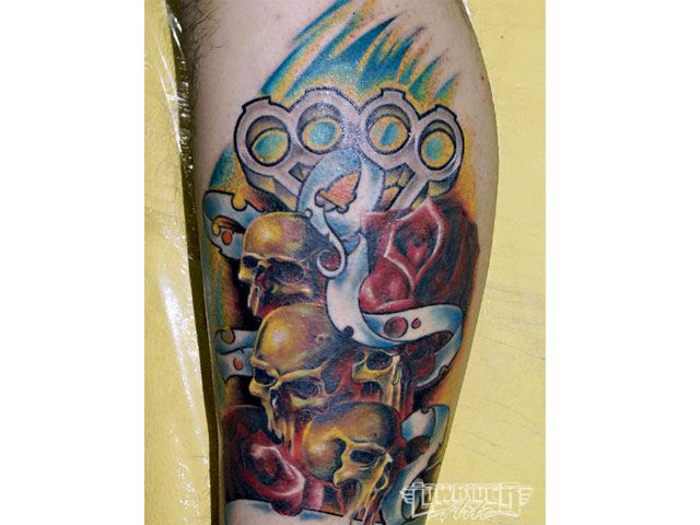 Tattoo Artist – Brass Knuckles Design Tattoo