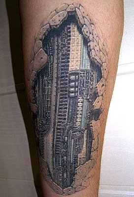 Cool 3D Tattoo Ideas on Foot