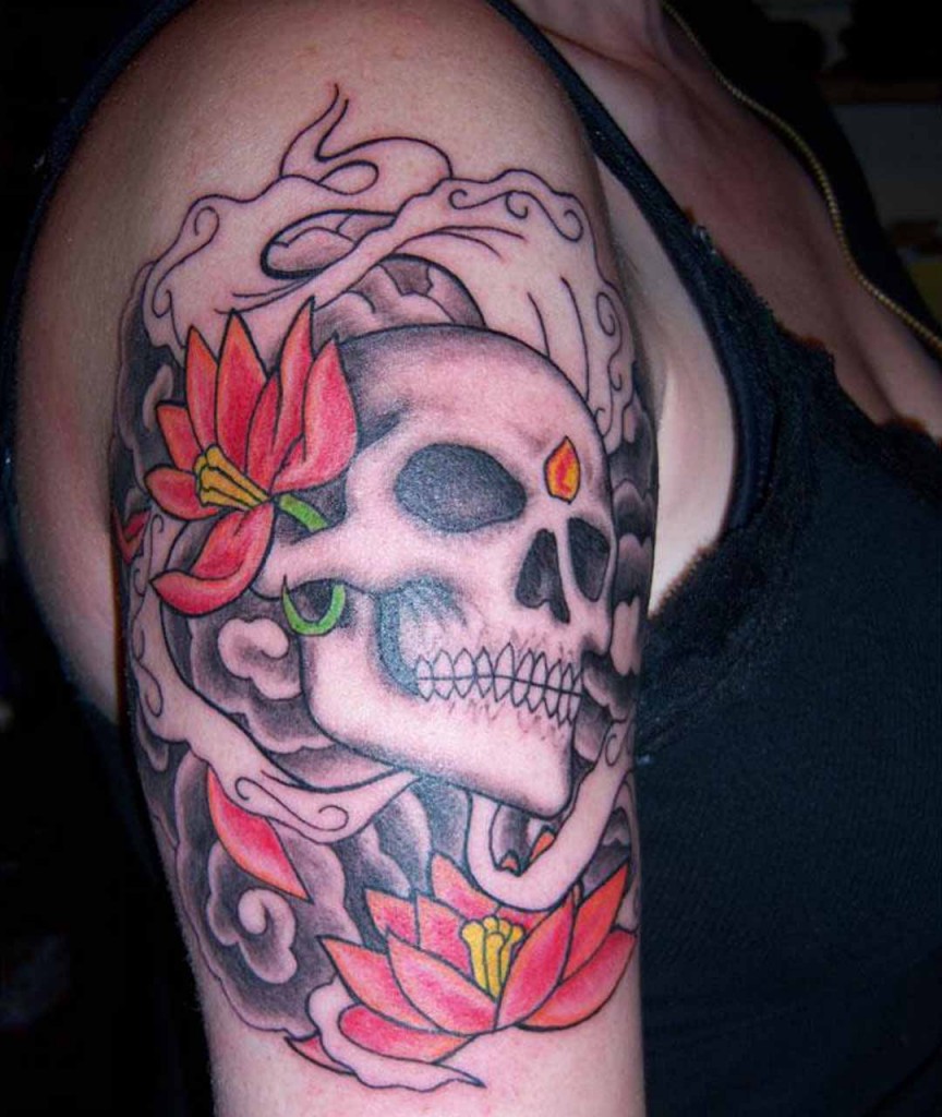 Cool Skull-Flower Tattoo Design For Girls