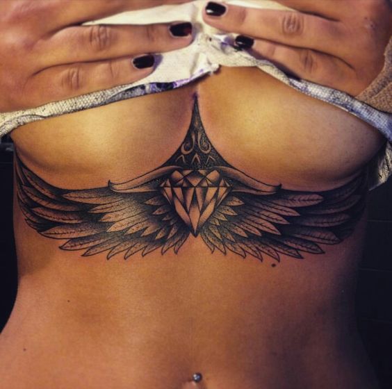 diamond-sternum-tattoo