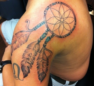 Awesome Dreamcatcher Tattoo Designs on Shoulder for Men