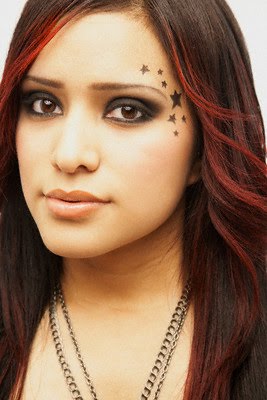 Cute Fat Girl with Amazing Star Tattoos in Face