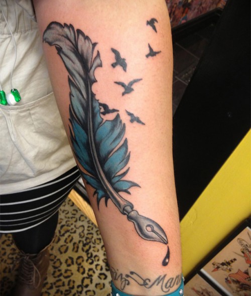 Glamorous Feather Bird Tattoo Inspiration Photo