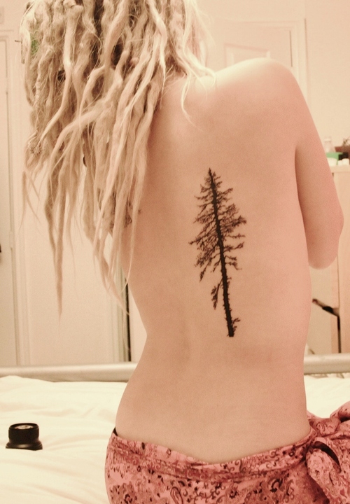 Girl’s Back Tree Tattoo – Tattoos For Girls