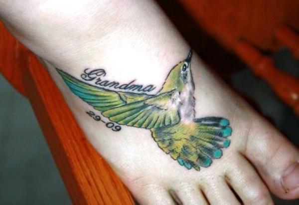 Cool Hummingbird Tattoos Design on Foot