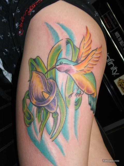 Hummingbird Tattoo Design on Thigh