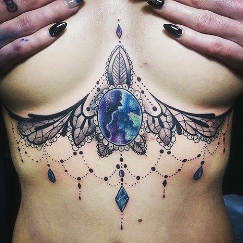 lace-sternum-tattoo