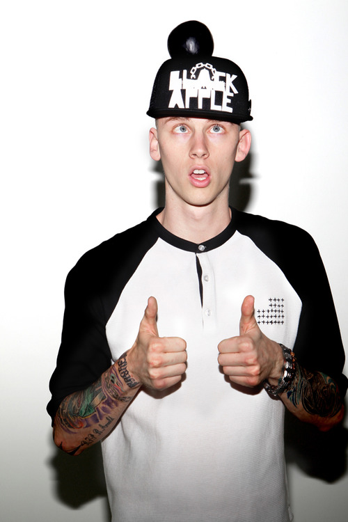 Machine Gun Kelly Tattoo – Cool Hip Hop Artist