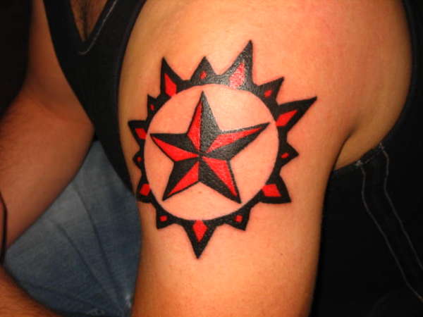 Nautical Star Tattoo Design on Sleeve Picture