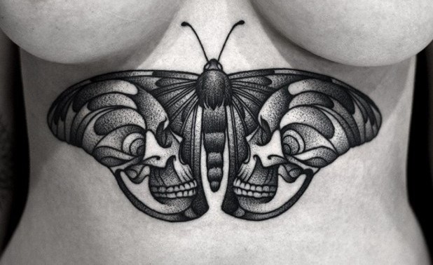 optical-illusion-sternum-tattoo