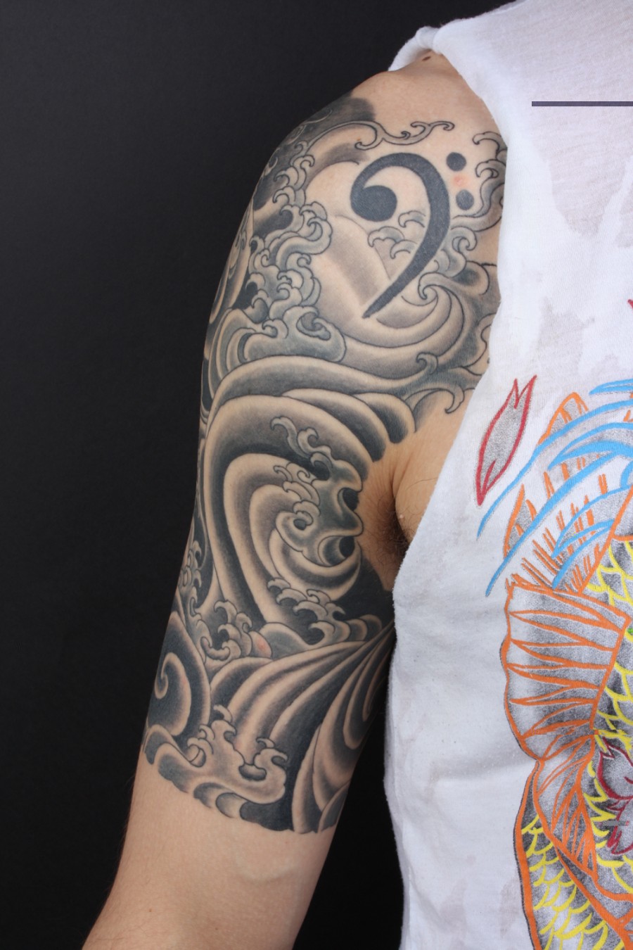 Great Tribal Quarter Sleeve Tattoo Design