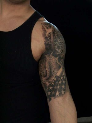 Luxurious Quarter Sleeve Tattoo