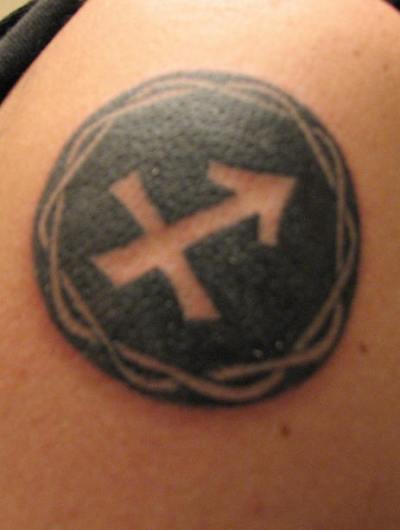 Cool Sagittarius Symbol with Circle Tattoo Design