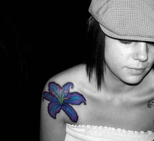 Beautiful Flower Tattoos On Shoulder – Tattoos for Women