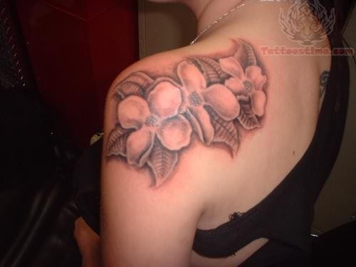 Leaf Tattoo On Back Shoulder