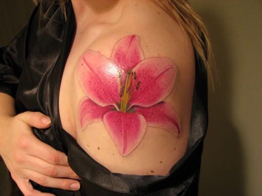 Stunning Stargazer Lily Tattoo Designs for Girls