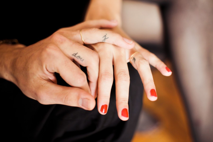 Beautiful Ring Finger Girls Tattoo Design Picture