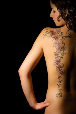 Unique Swirls and Flower Tattoo Design Ideas for Women (NSFW)