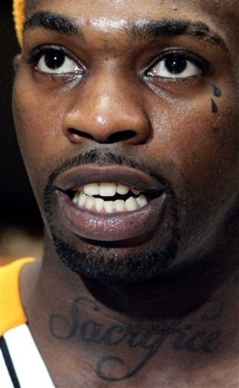 Cool Tear Drop Tatto Design Example
