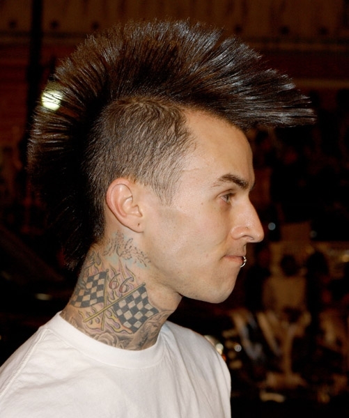 Travis Barker Fantastic Neck Tattoos Picture