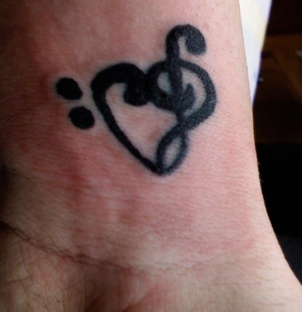 Mi Music Note Heart Tattoo Thing On Wrist