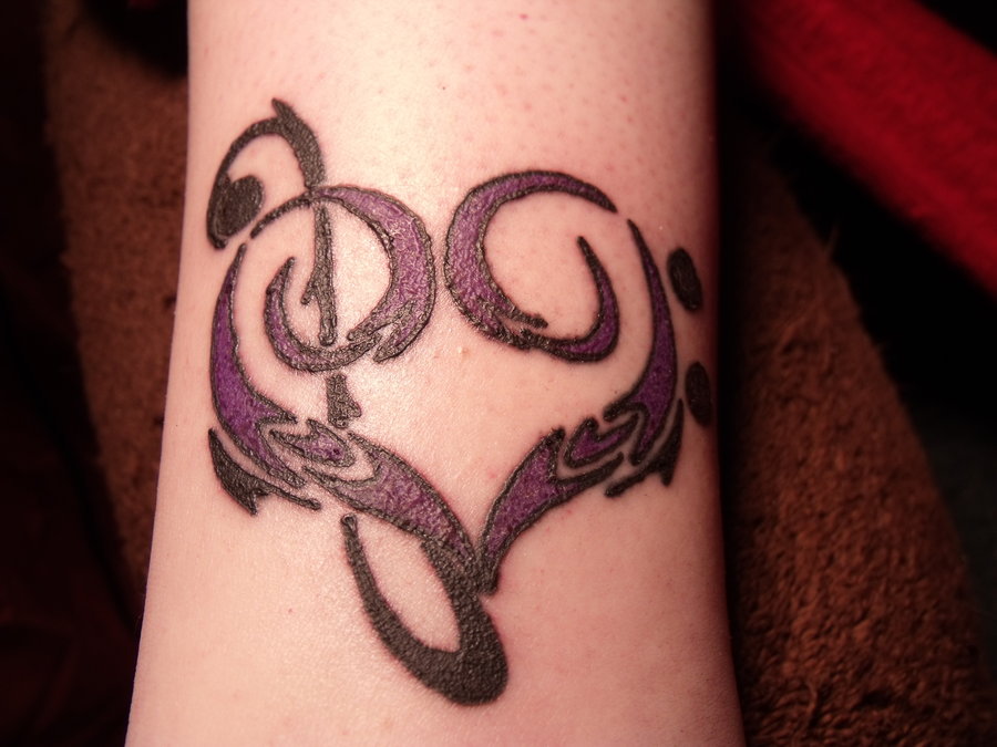 Treble Bass Clef Heart Tattoo – Black / White Tattoo