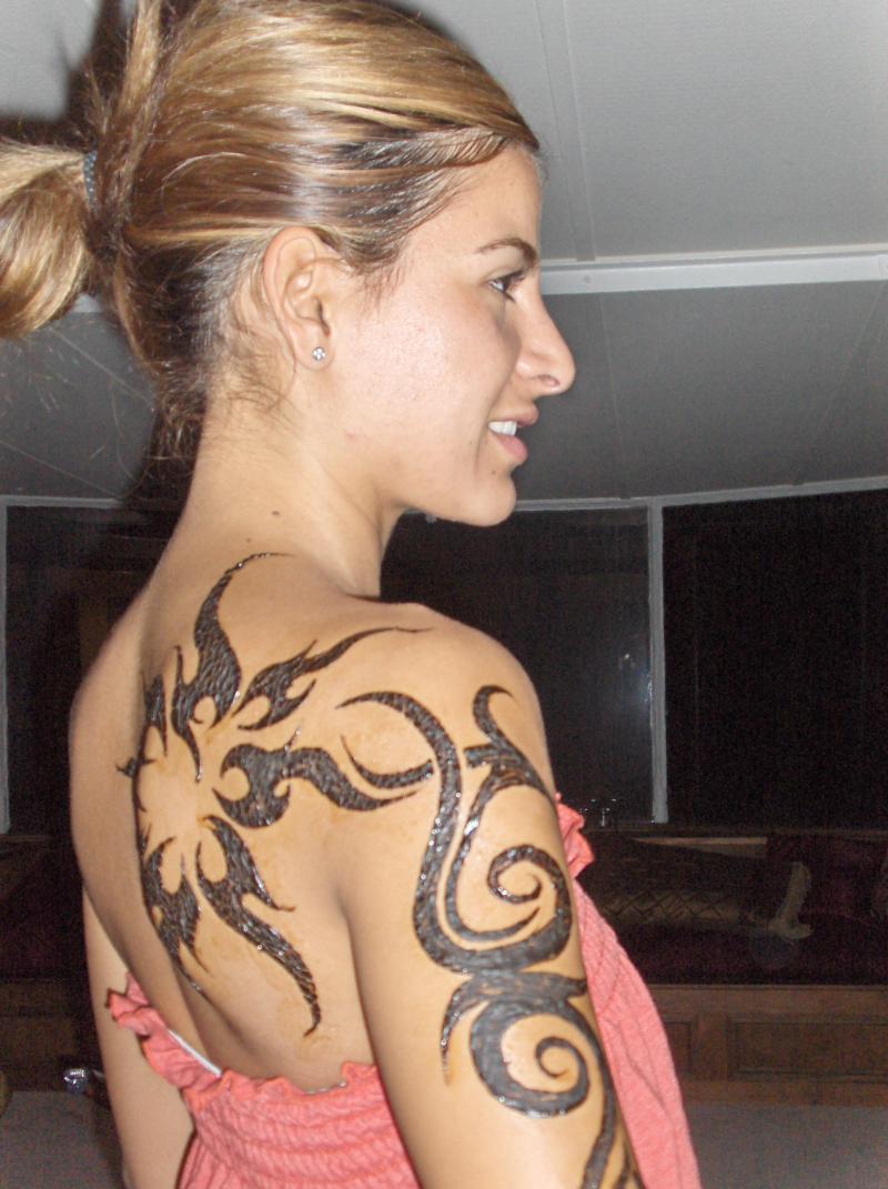 Elegant Tribal Tattoo Designs For Women