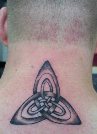 Men Upper Back Celtic Trinity Knot Tattoo Design