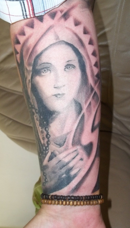 Amazing Photo-like Virgin Mary Tattoo Art Full-Sleeve Tattoo for Men