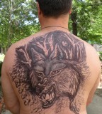 Man With Wolf Back Tattoo - Wolf Tattoo For Men